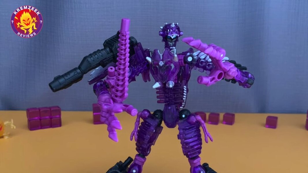 Transformers Kingdom Purple Paleotrex  (20 of 23)